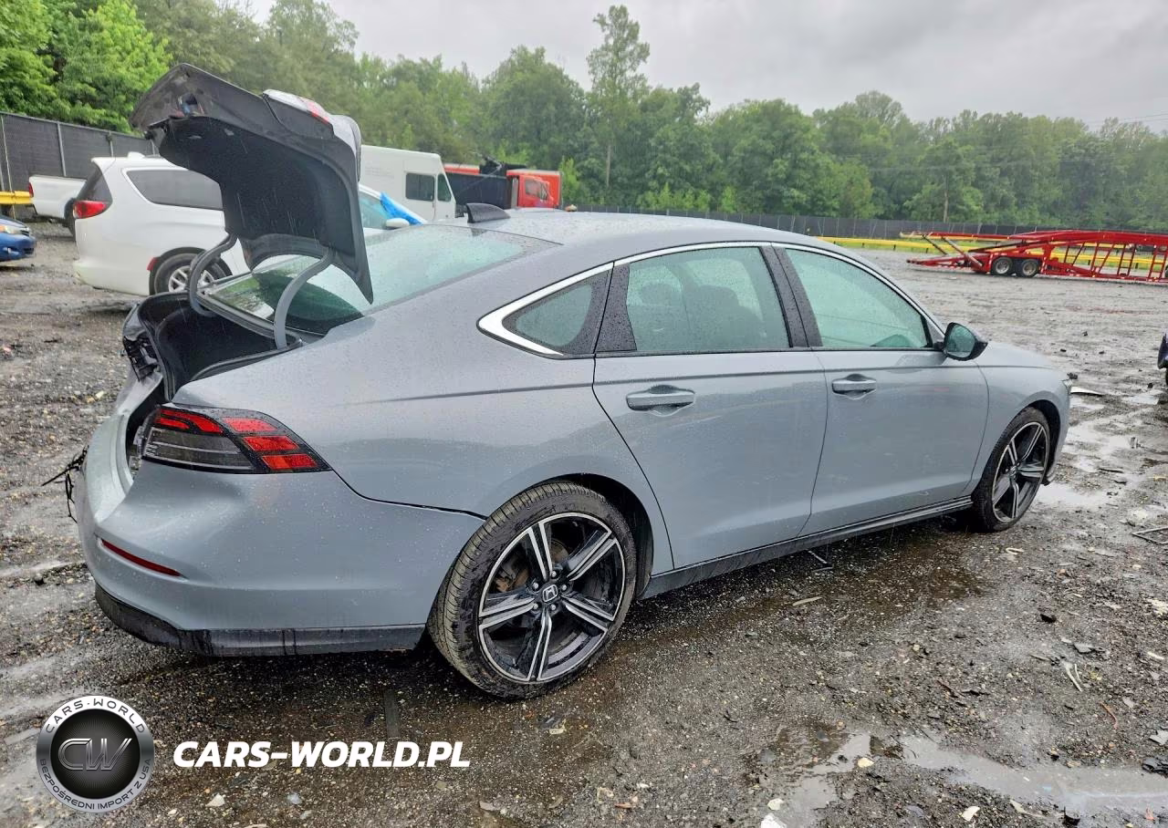 2023 Honda Accord Hybrid Sport VIN:1HGCY2F5XPA014692 - 3
