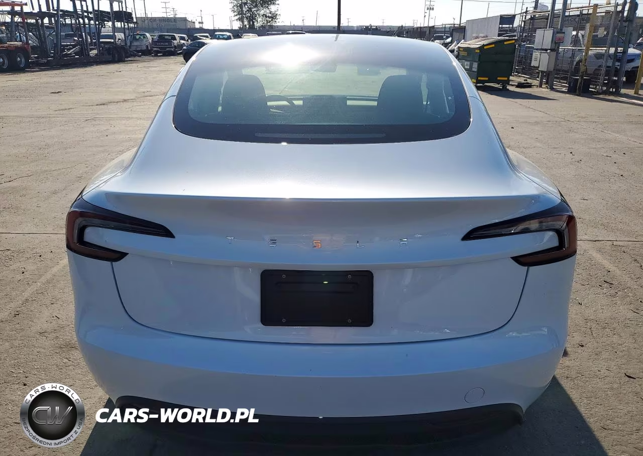 2025 Tesla Model 3 VIN:5YJ3E1EAXSF914640 - 6