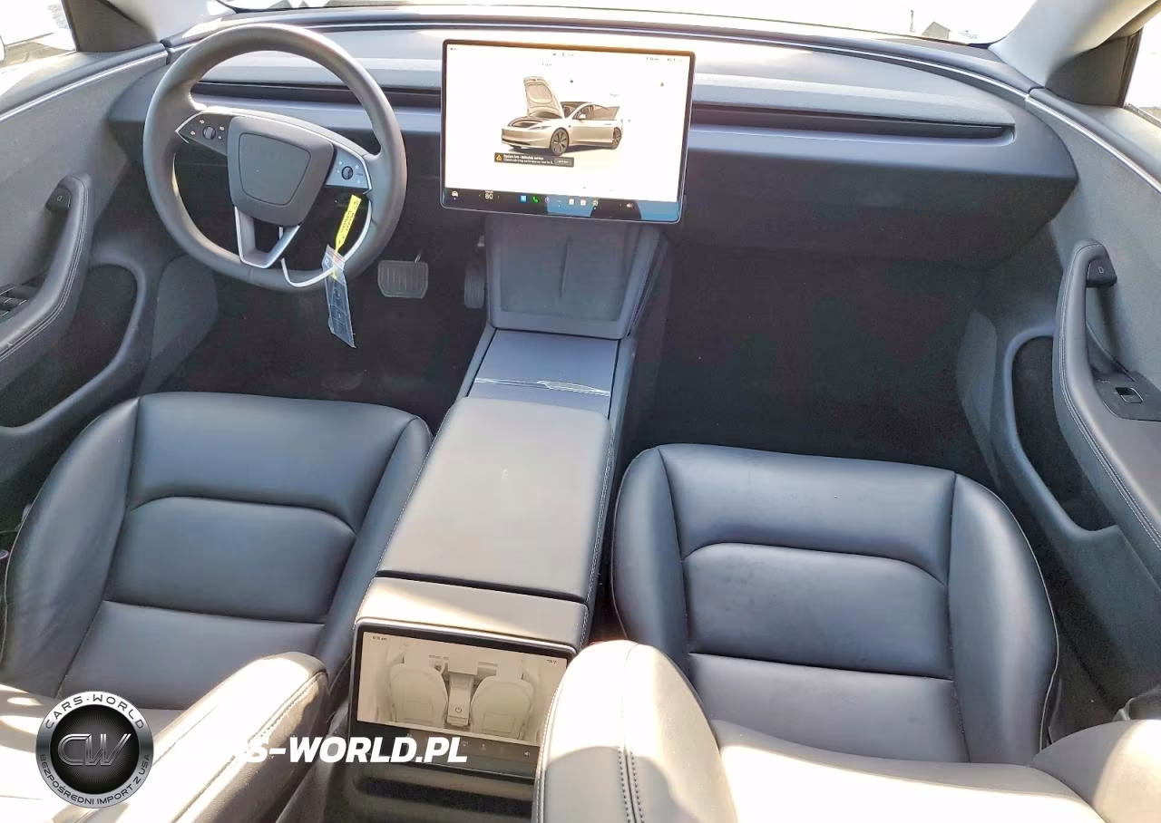 2025 Tesla Model 3 VIN:5YJ3E1EAXSF914640 - 8