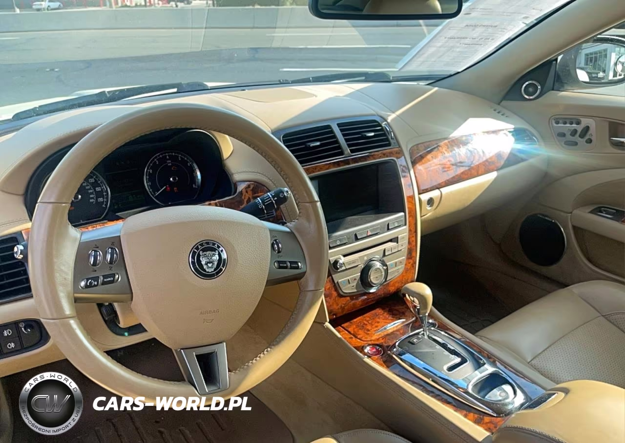 2009 Jaguar Xk VIN:SAJWA43B795B31264 - 9