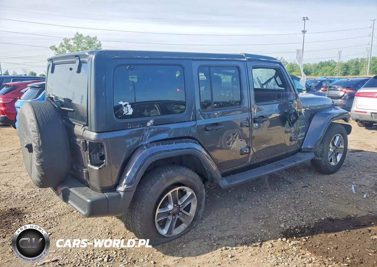 2019 Jeep Wrangler Unlimited Sahara VIN:1C4HJXEN8KW508715 - 3