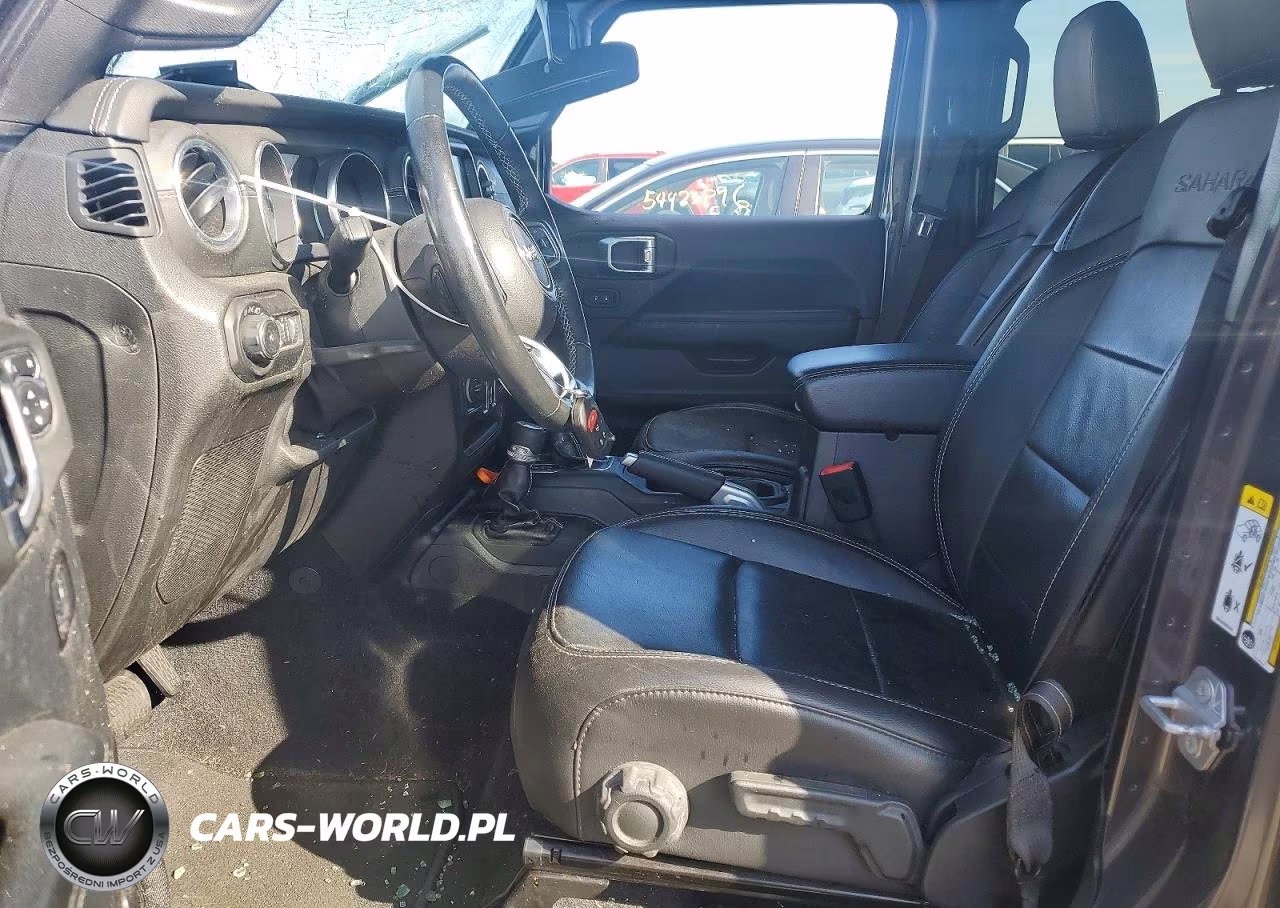 2019 Jeep Wrangler Unlimited Sahara VIN:1C4HJXEN8KW508715 - 7