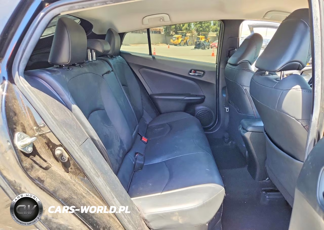 2022 Toyota Prius Xle VIN:JTDKAMFU5N3180587 - 10