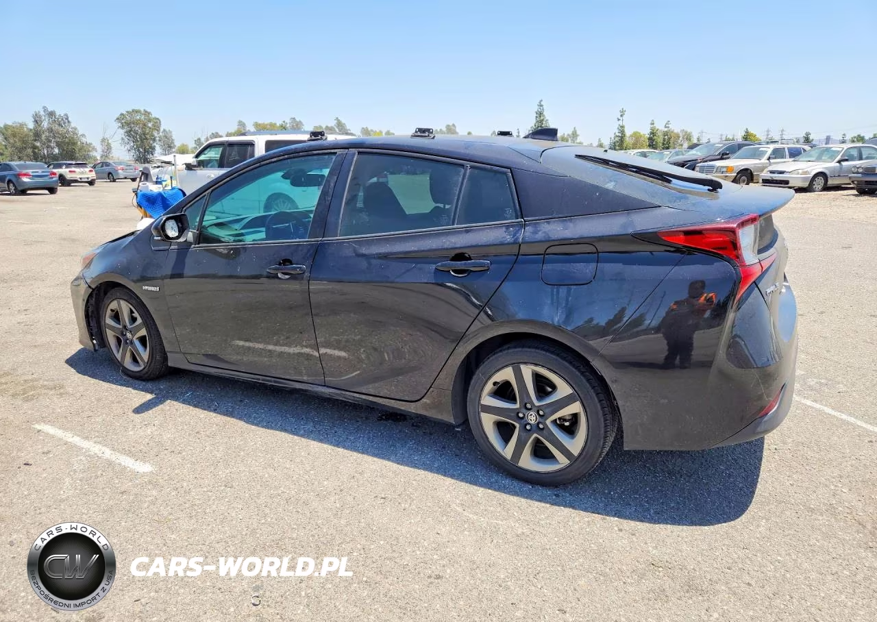 2022 Toyota Prius Xle VIN:JTDKAMFU5N3180587 - 2