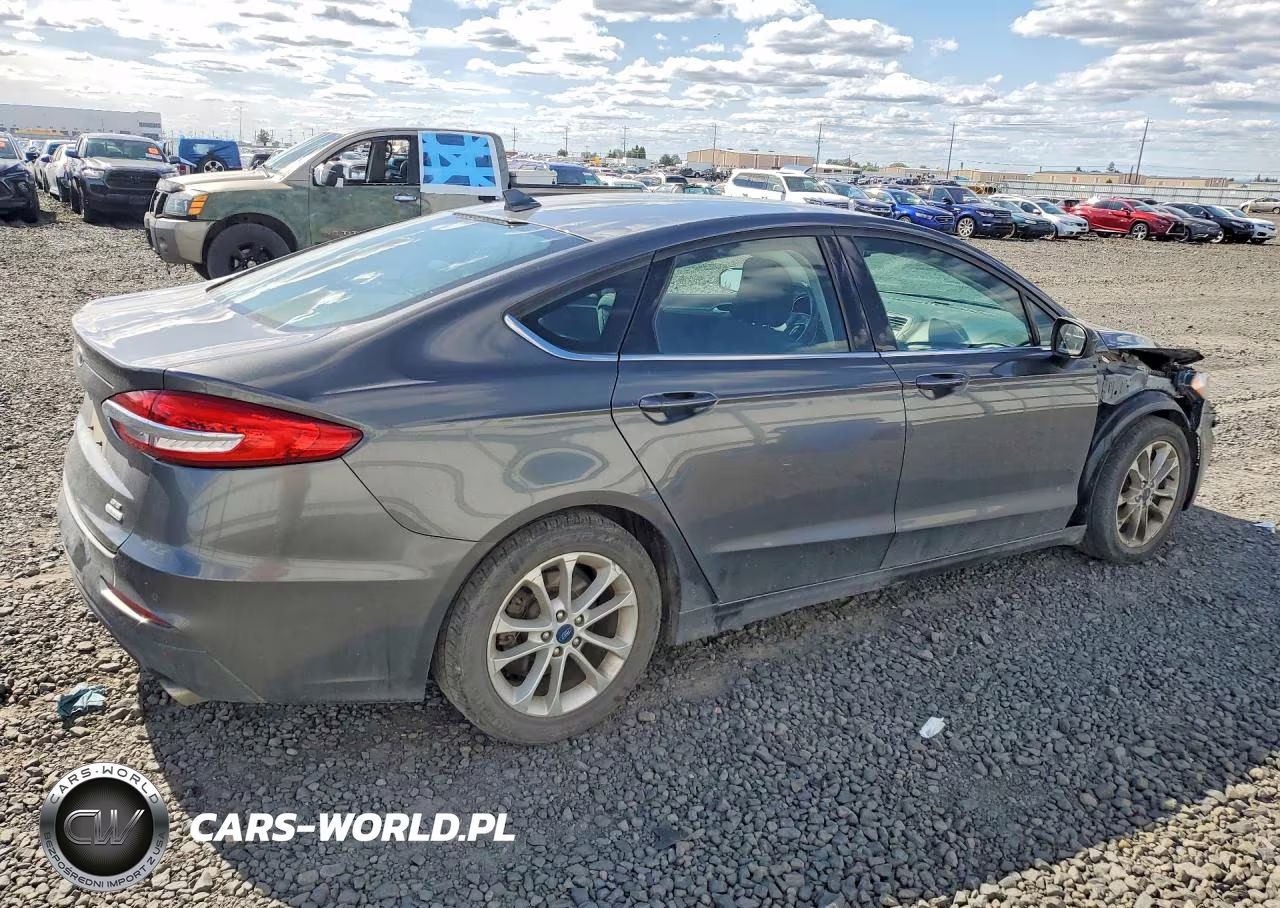 2019 Ford Fusion Se VIN:3FA6P0HD4KR186342 - 3