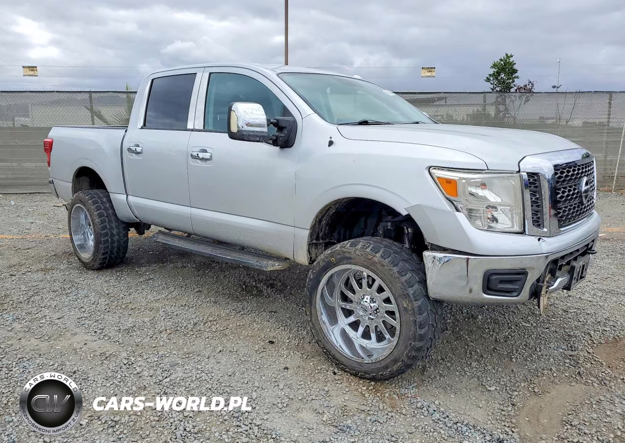 2018 Nissan Titan S VIN:1N6AA1EJ5JN502982 - 4