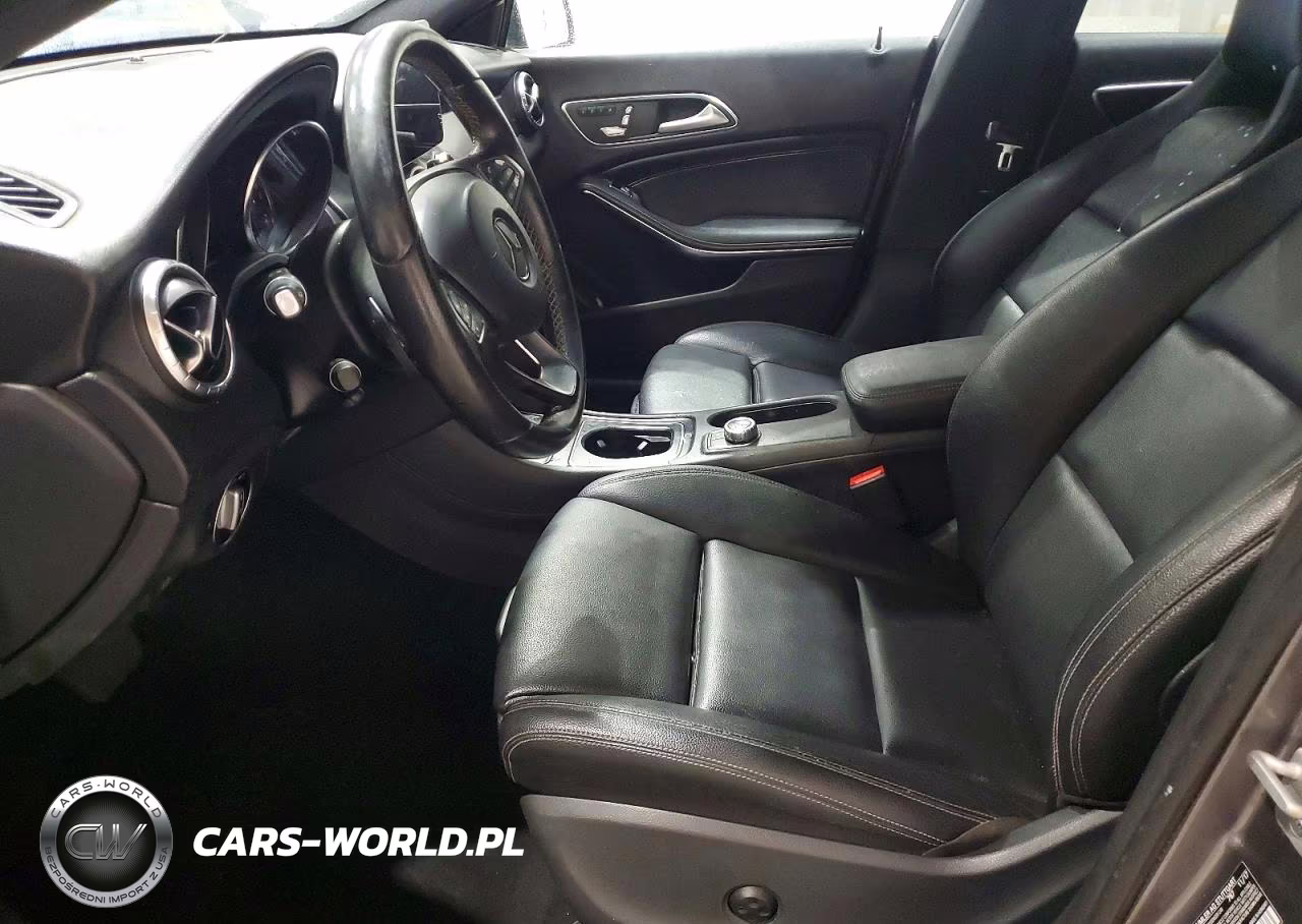 2018 Mercedes-Benz Cla 250 VIN:WDDSJ4EB0JN608344 - 7