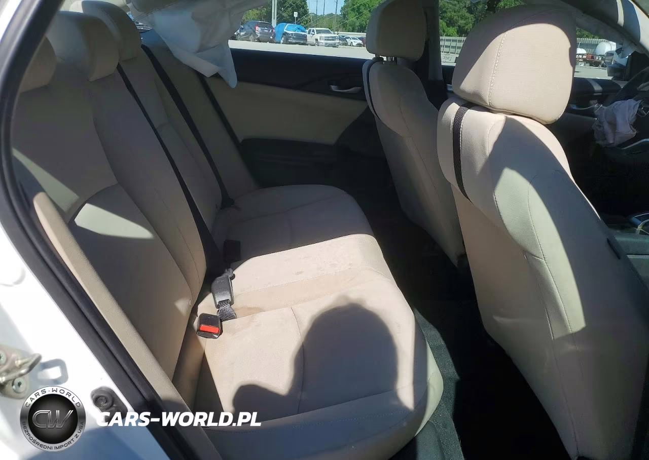 2019 Honda Civic Lx VIN:2HGFC2F61KH597782 - 10