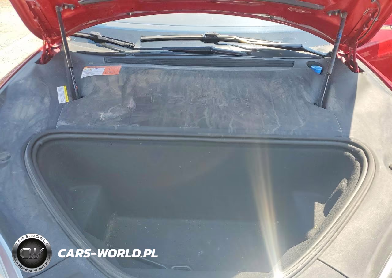 2016 Tesla Model S VIN:5YJSA1E25GF152812 - 11