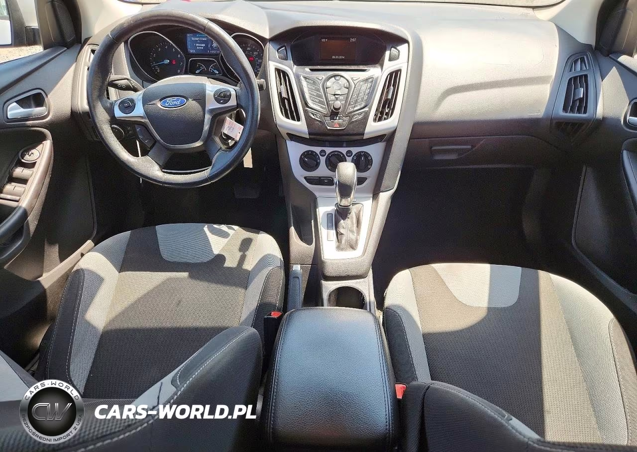 2014 Ford Focus Se VIN:1FADP3F29EL375355 - 8