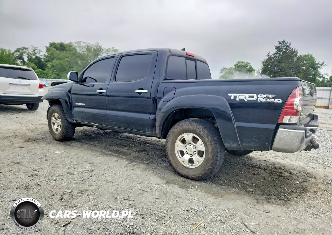 2015 Toyota Tacoma V6 VIN:3TMLU4EN0FM176680 - 2