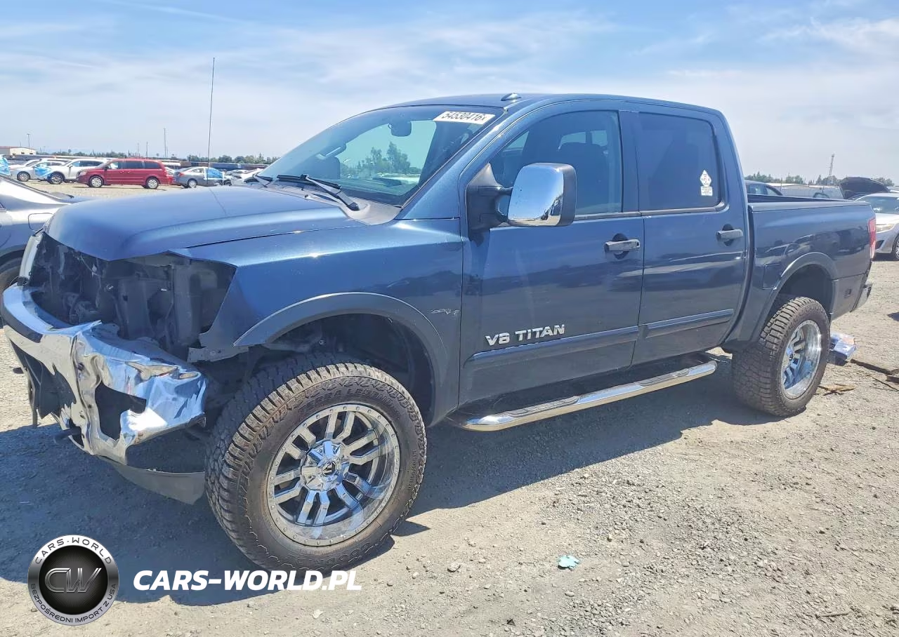 2015 Nissan Titan Sv
