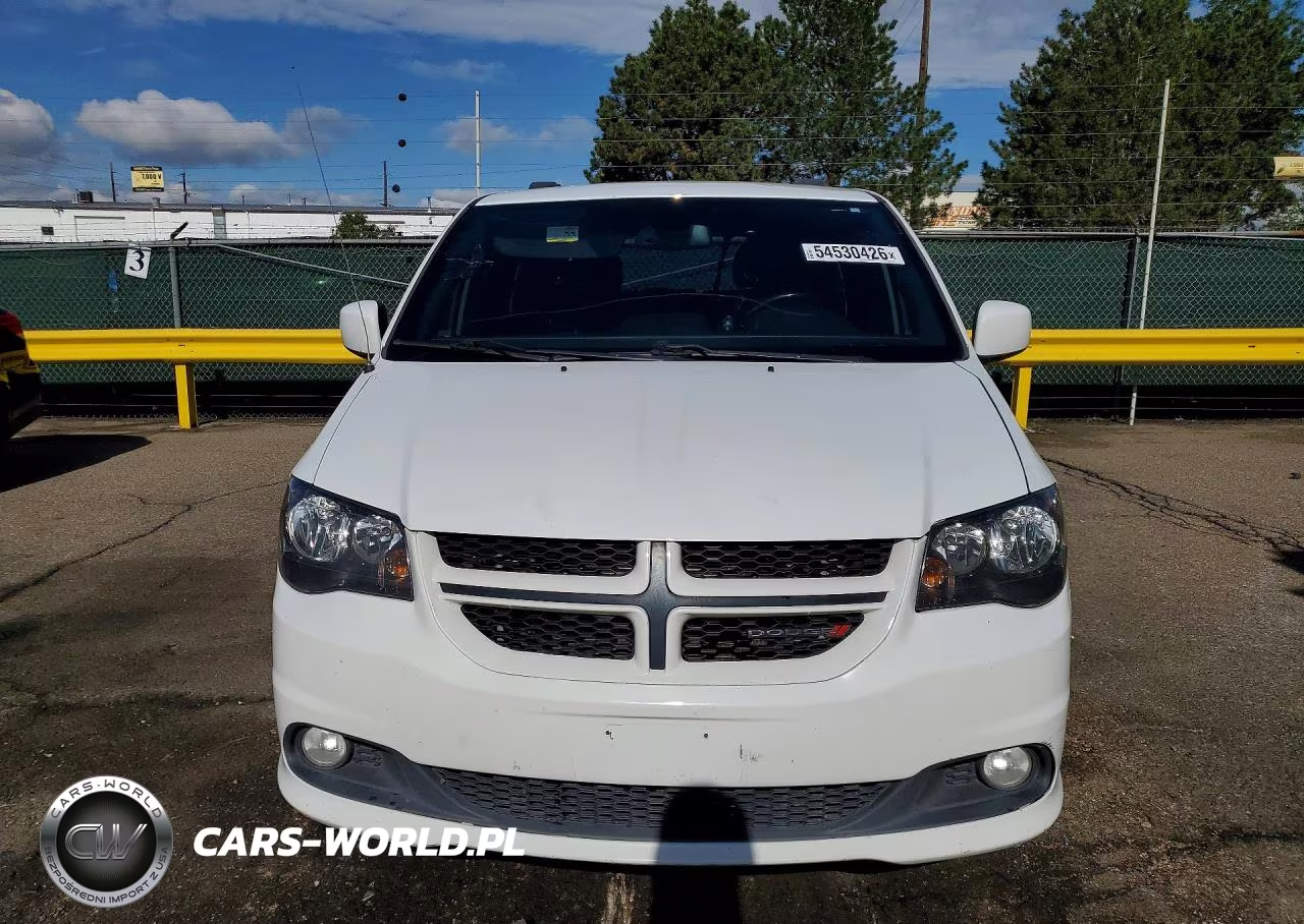 2018 Dodge Grand Caravan Gt VIN:2C4RDGEG4JR335621 - 5