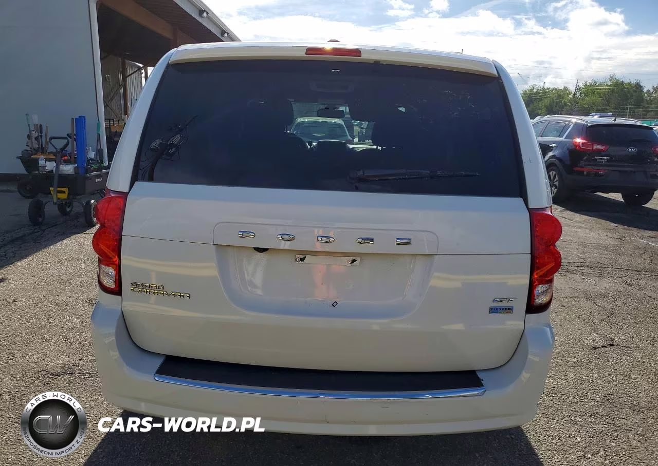 2018 Dodge Grand Caravan Gt VIN:2C4RDGEG4JR335621 - 6