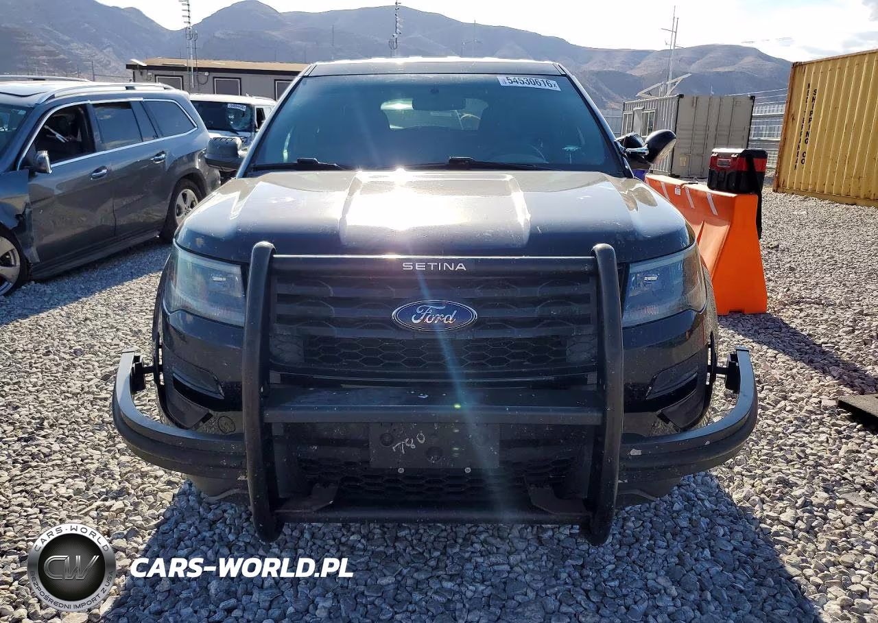 2017 Ford Explorer Police Interceptor VIN:1FM5K8AR2HGB40867 - 5