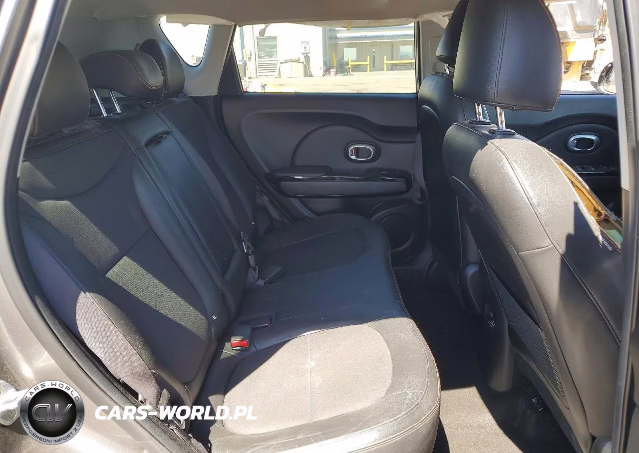 2018 Kia Soul ! VIN:KNDJX3AAXJ7549562 - 10