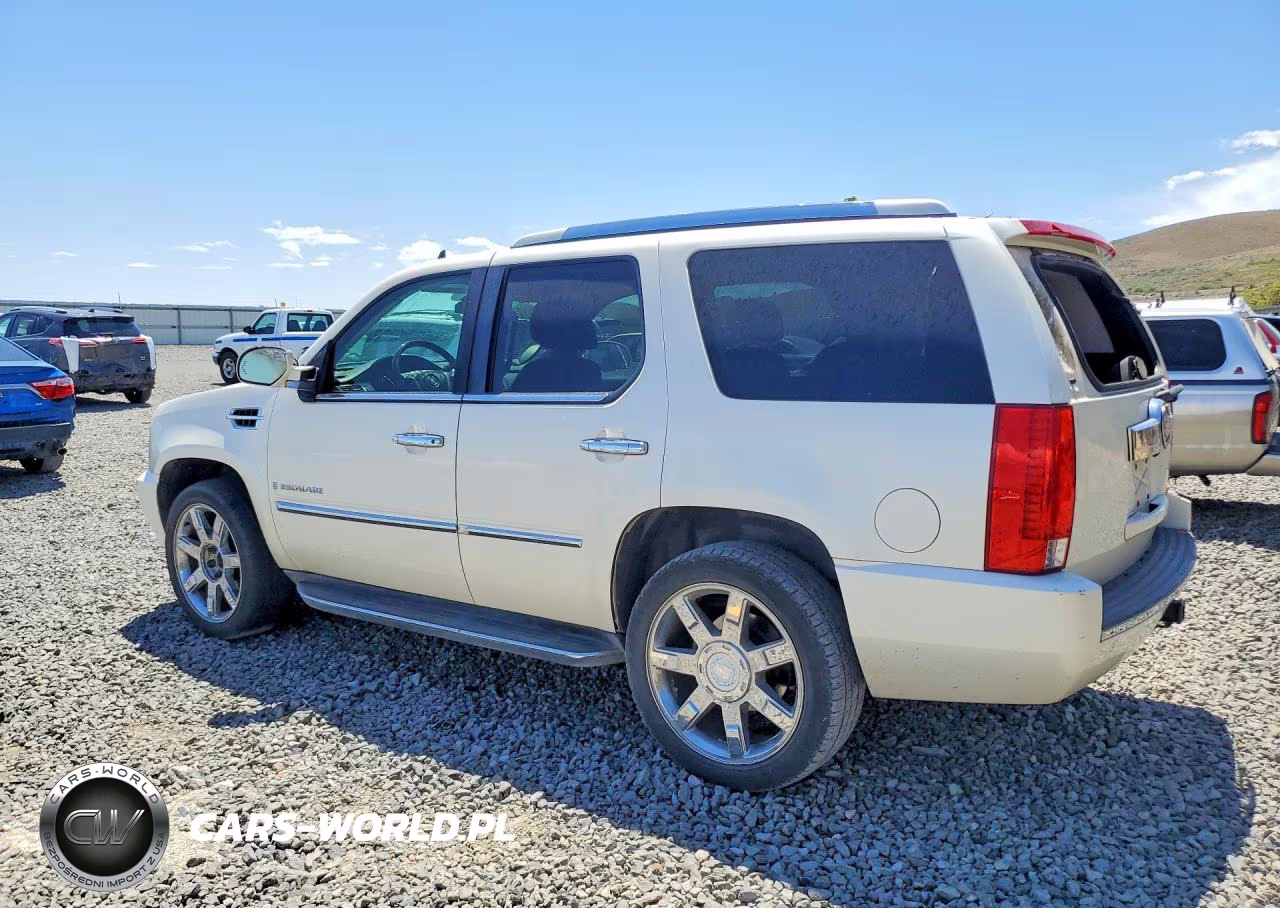 2008 Cadillac Escalade Luxury VIN:1GYFK63878R278761 - 2