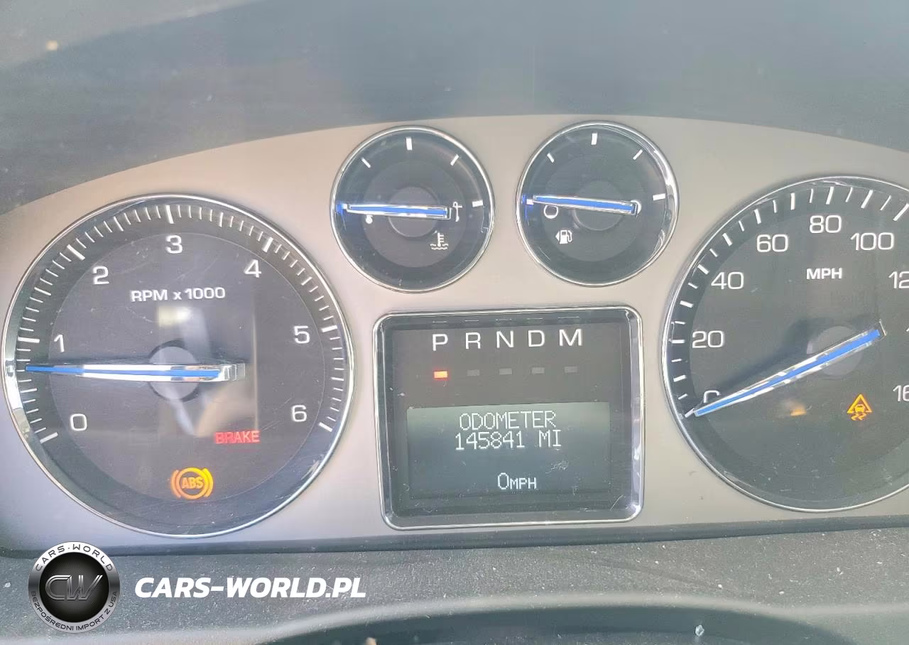 2008 Cadillac Escalade Luxury VIN:1GYFK63878R278761 - 9