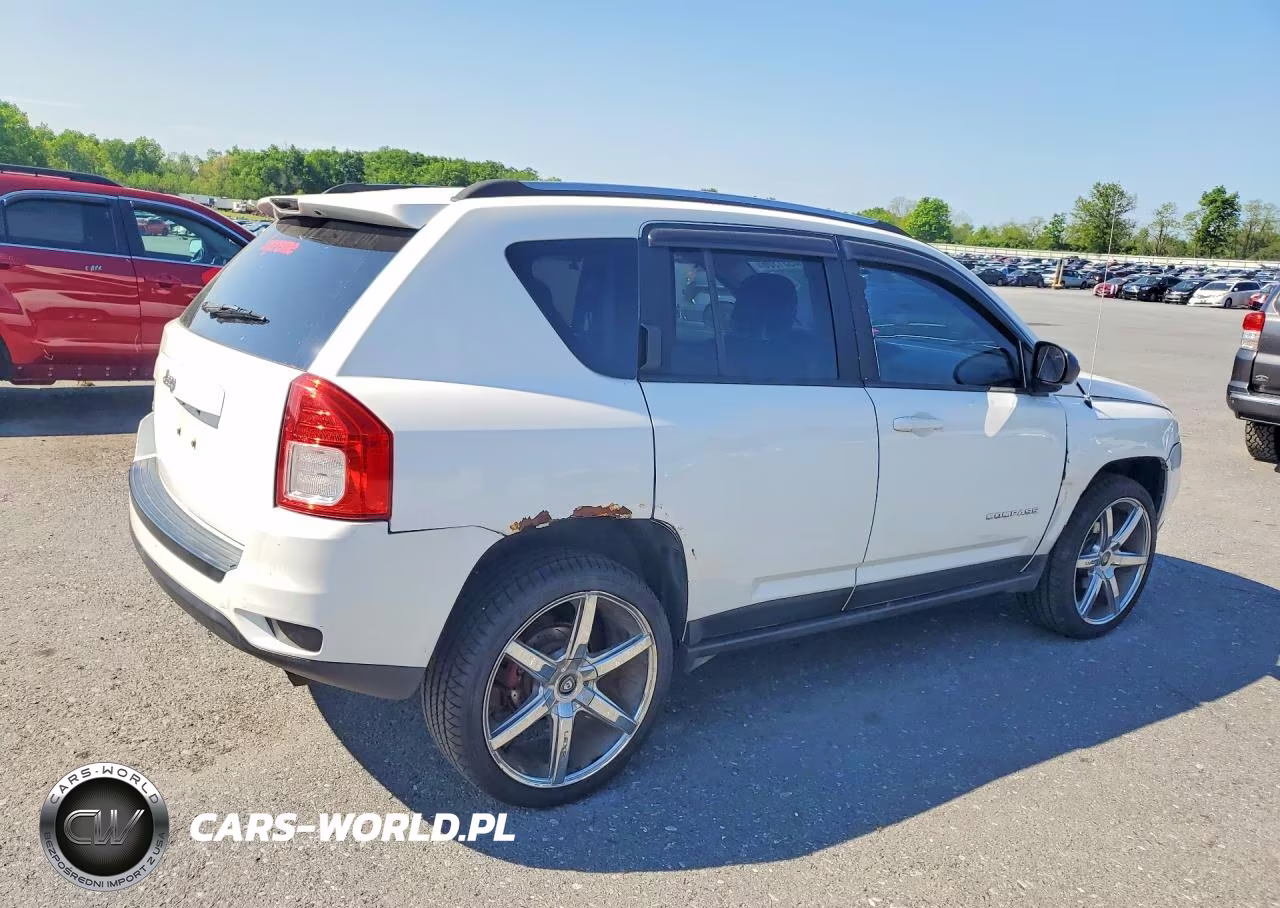 2012 Jeep Compass Sport VIN:1C4NJDBB7CD559826 - 3