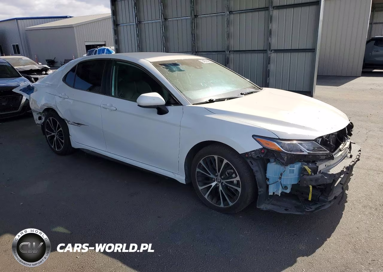 2019 Toyota Camry Se VIN:4T1B11HK3KU279632 - 4