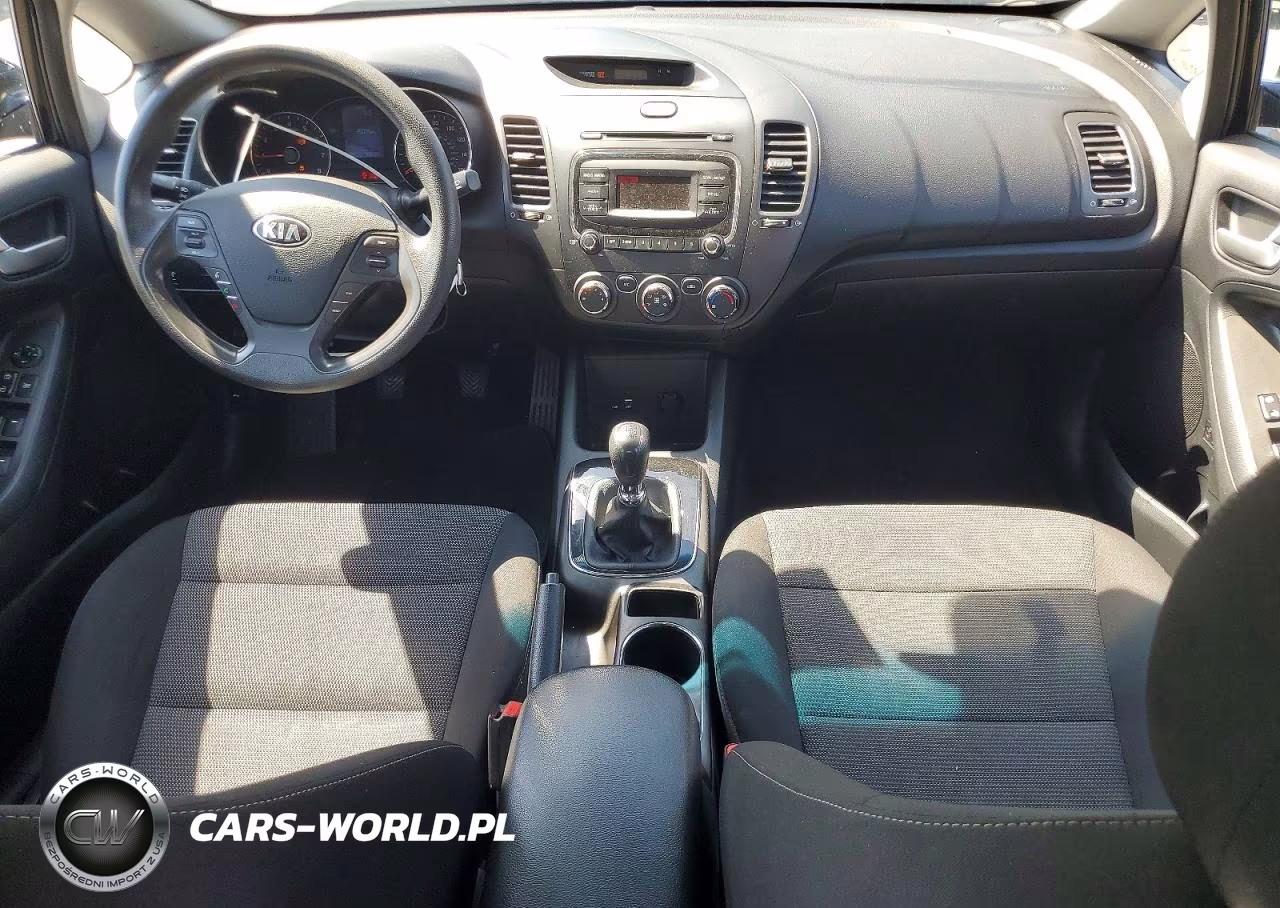 2017 Kia Forte VIN:3KPFK4A73HE152879 - 8