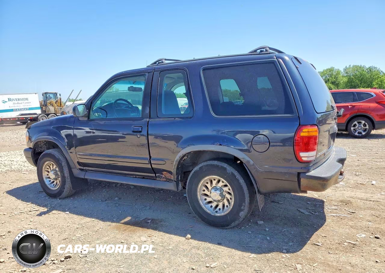 2000 Ford Explorer Sport VIN:1FMYU60X7YUA56878 - 2