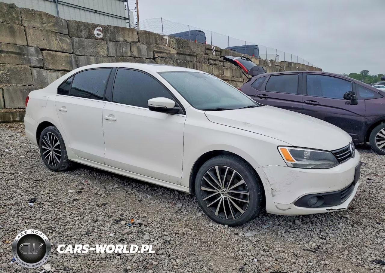 2012 Volkswagen Jetta Sel VIN:3VWLP7AJ0CM424527 - 4