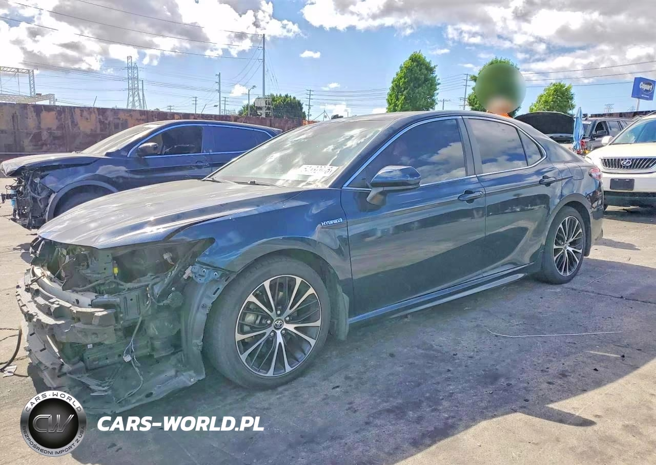 2019 Toyota Camry Hybrid Se – zdjęcie 1 z 12