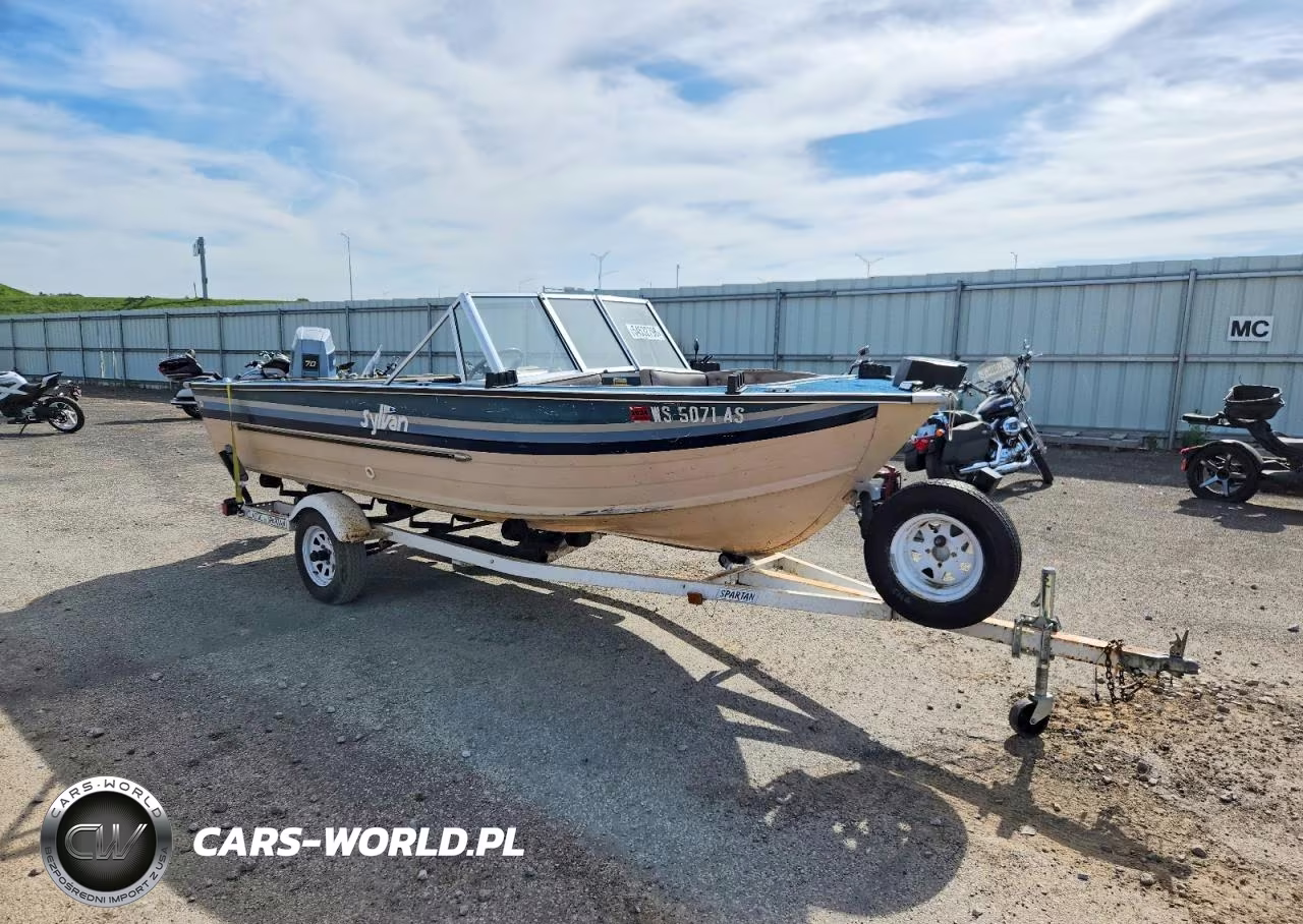 1984 Sylvan Boat