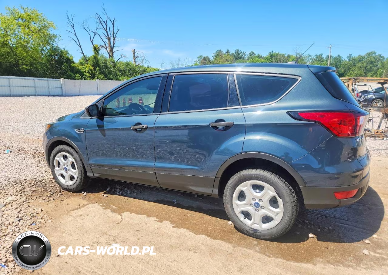 2019 Ford Escape S VIN:1FMCU0F74KUA59887 - 2