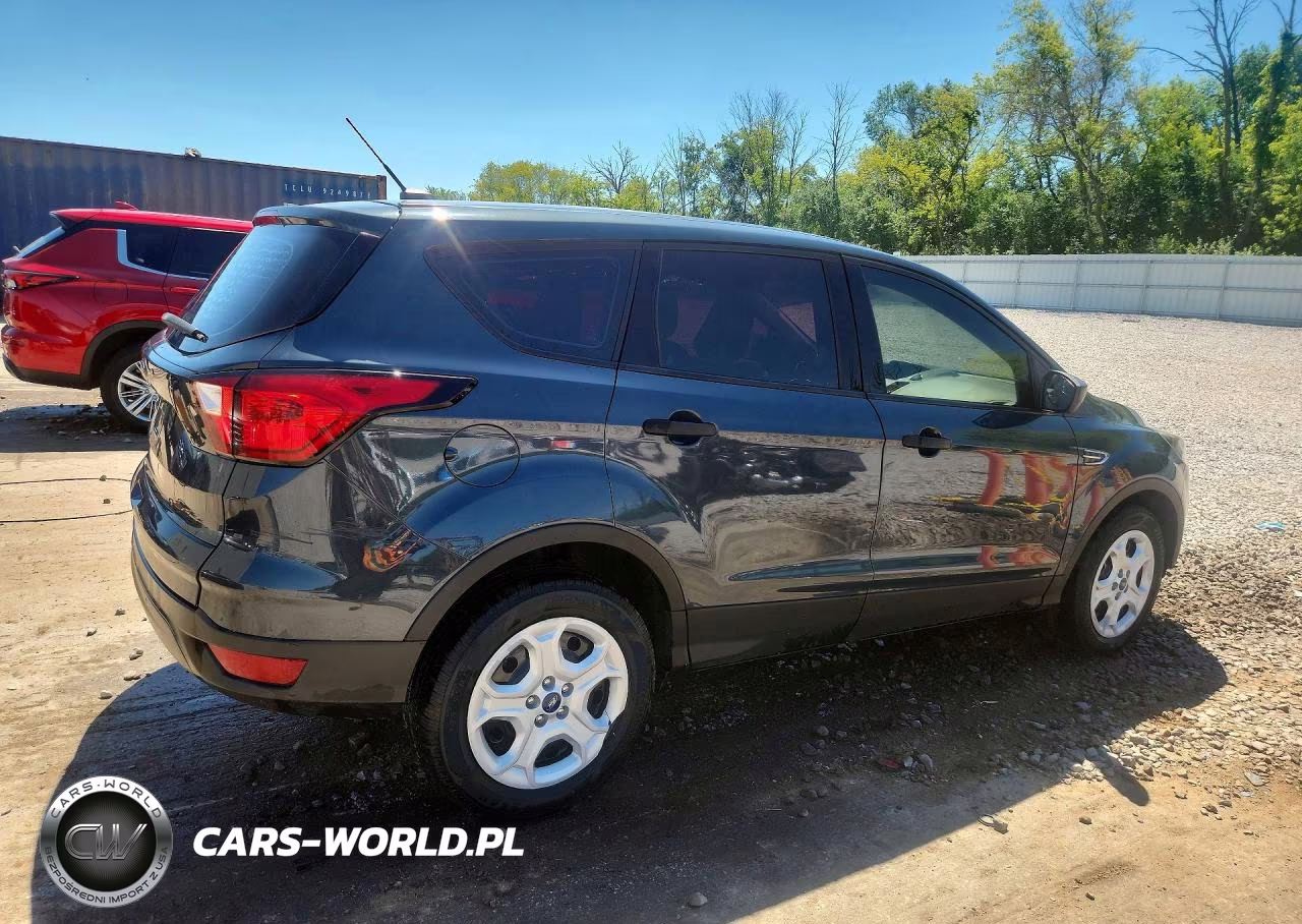 2019 Ford Escape S VIN:1FMCU0F74KUA59887 - 3