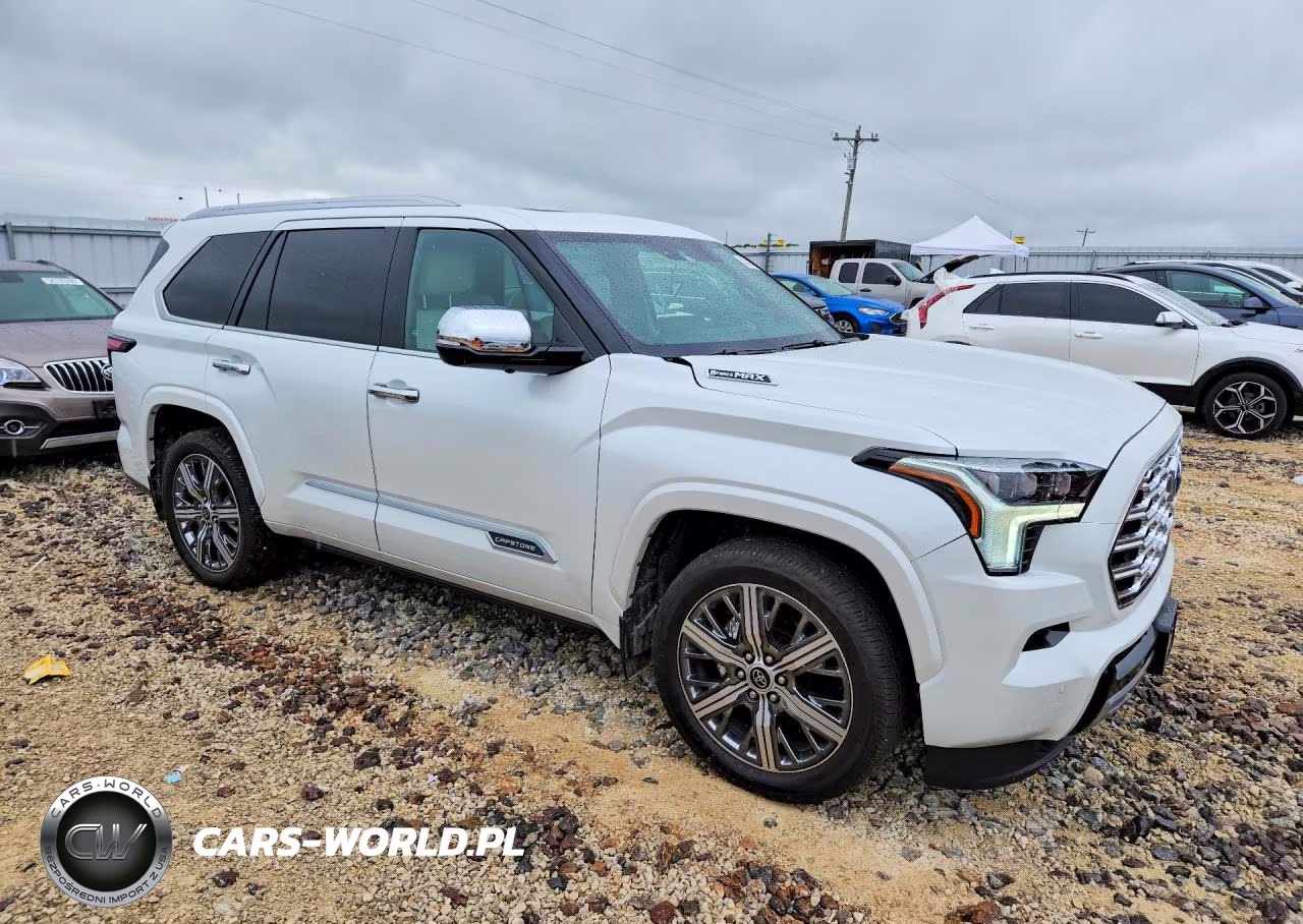2023 Toyota Sequoia VIN:7SVAAABA5PX011385 - 4