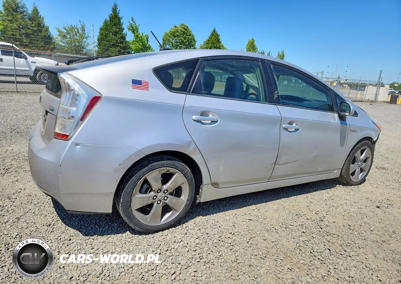 2010 Toyota Prius Iii VIN:JTDKN3DU0A5126937 - 3