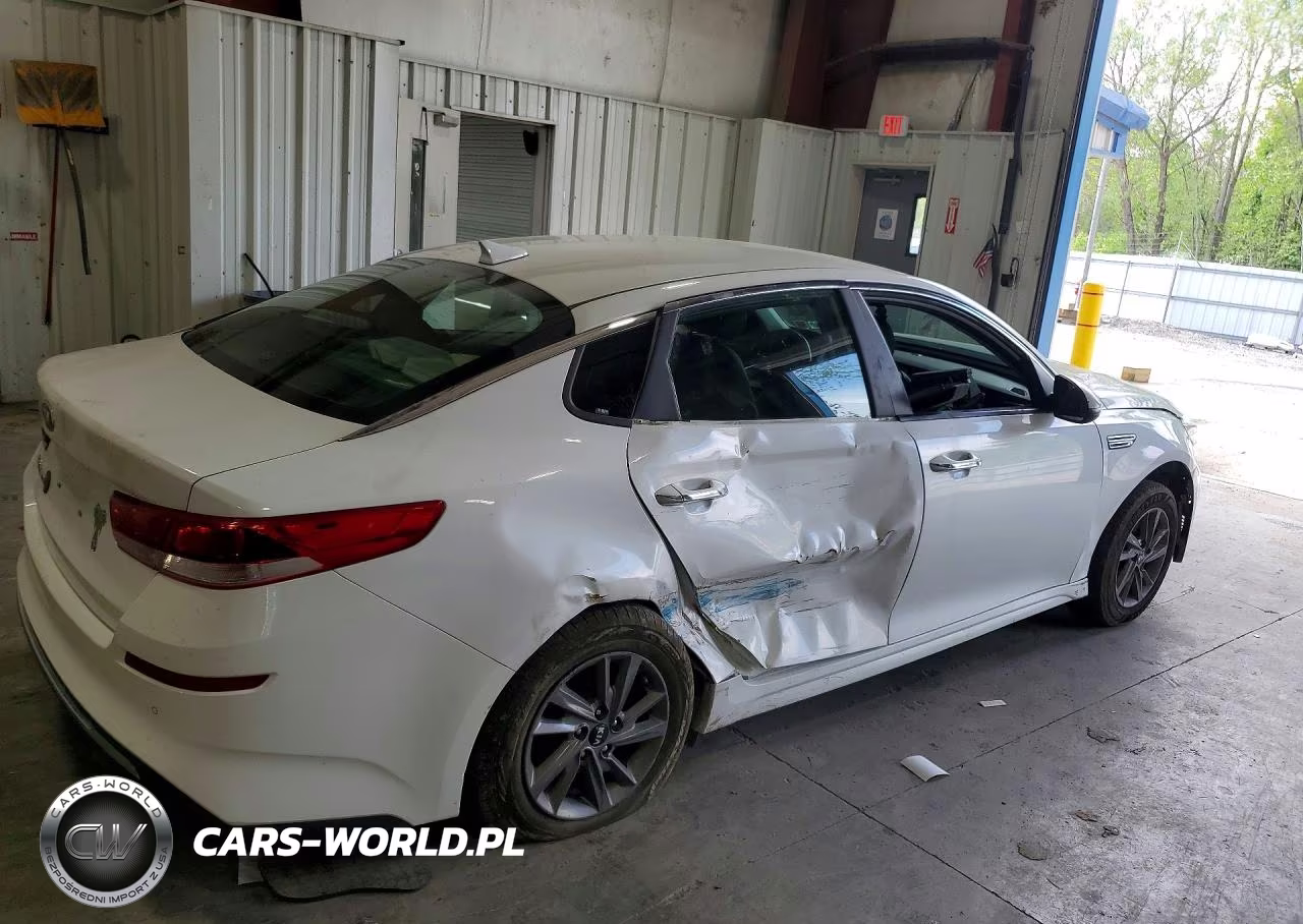 2020 Kia Optima Lx VIN:5XXGT4L3XLG392345 - 3
