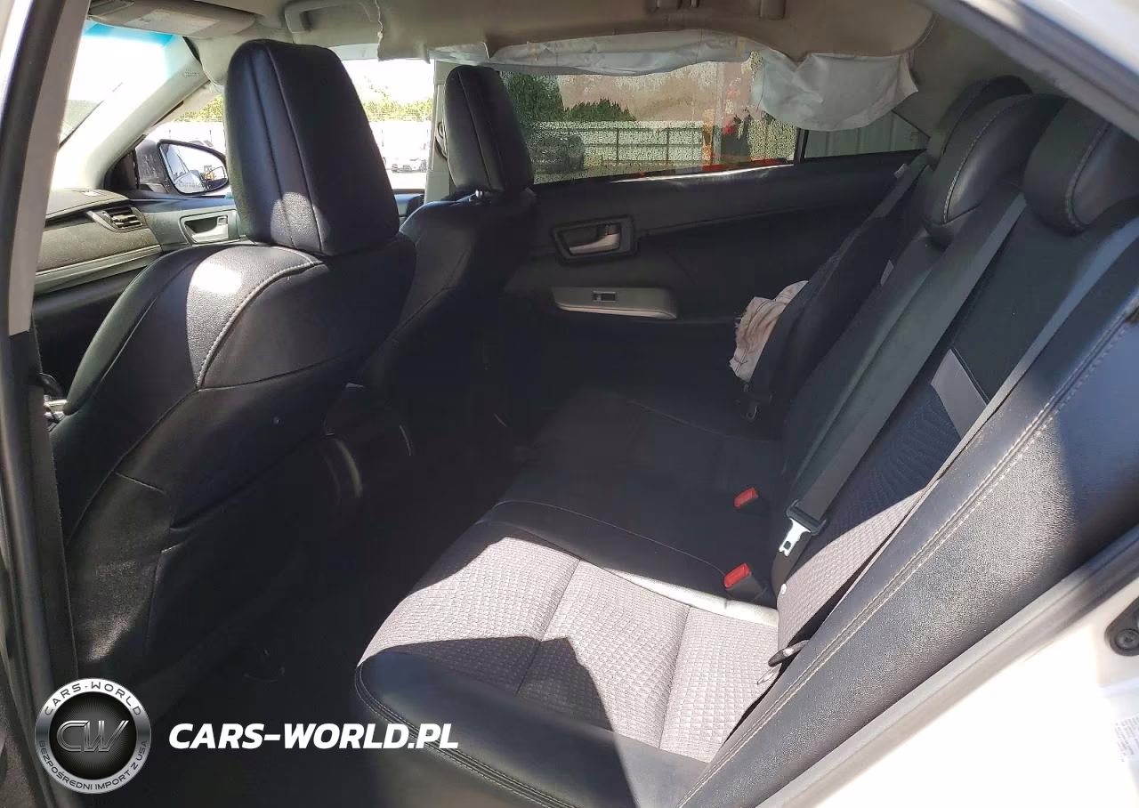 2014 Toyota Camry L VIN:4T1BF1FK2EU444174 - 10