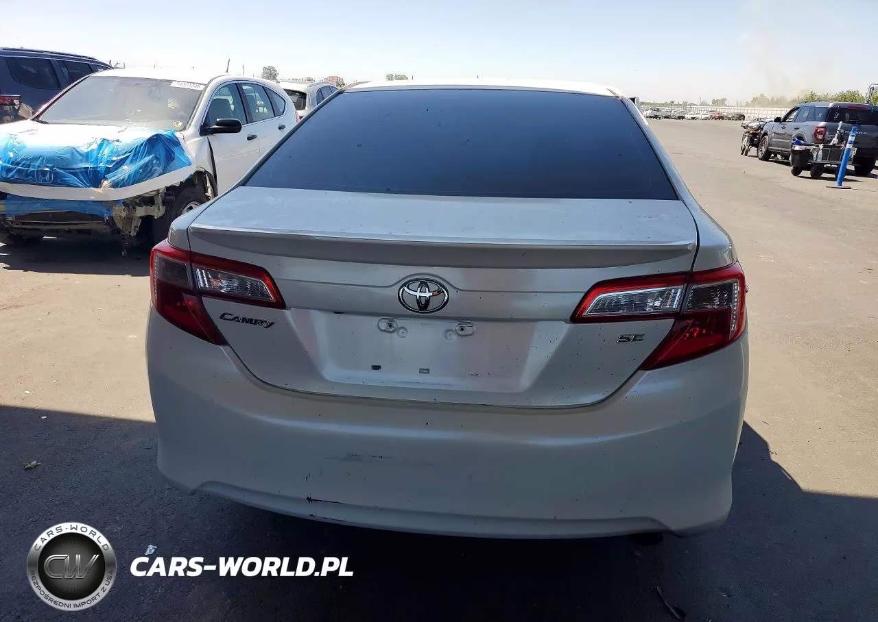 2014 Toyota Camry L VIN:4T1BF1FK2EU444174 - 6