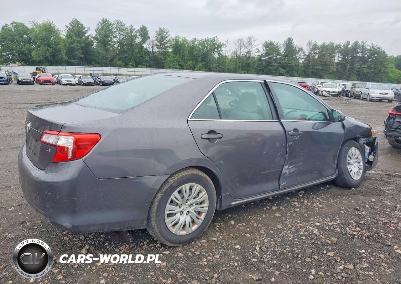 2012 Toyota Camry Le VIN:4T4BF1FK0CR227404 - 3