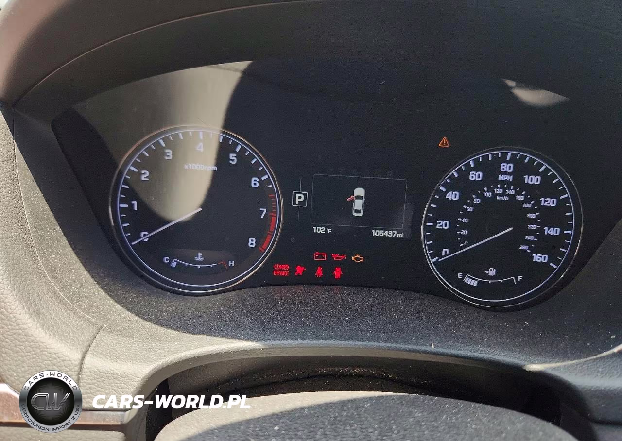 2017 Genesis G80 3.8 VIN:KMHGN4JE3HU204745 - 9