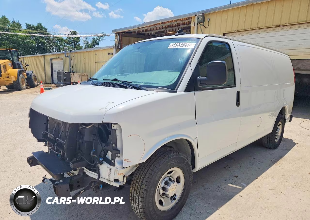 2020 Chevrolet Express 2500 Cargo Delivery Van – zdjęcie 1 z 13