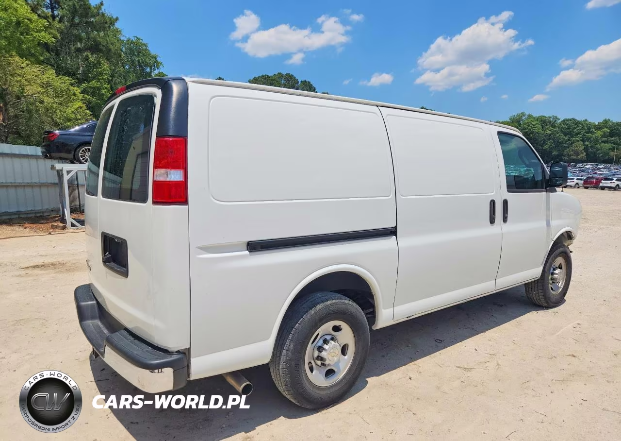 2020 Chevrolet Express 2500 Cargo Delivery Van VIN:1GCWGAFGXL1273784 - 3