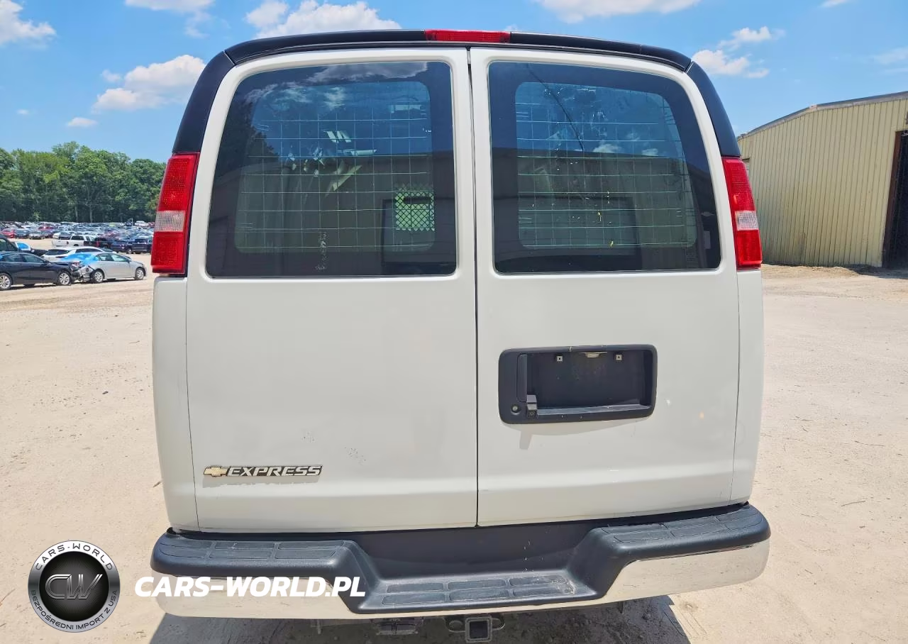 2020 Chevrolet Express 2500 Cargo Delivery Van VIN:1GCWGAFGXL1273784 - 6