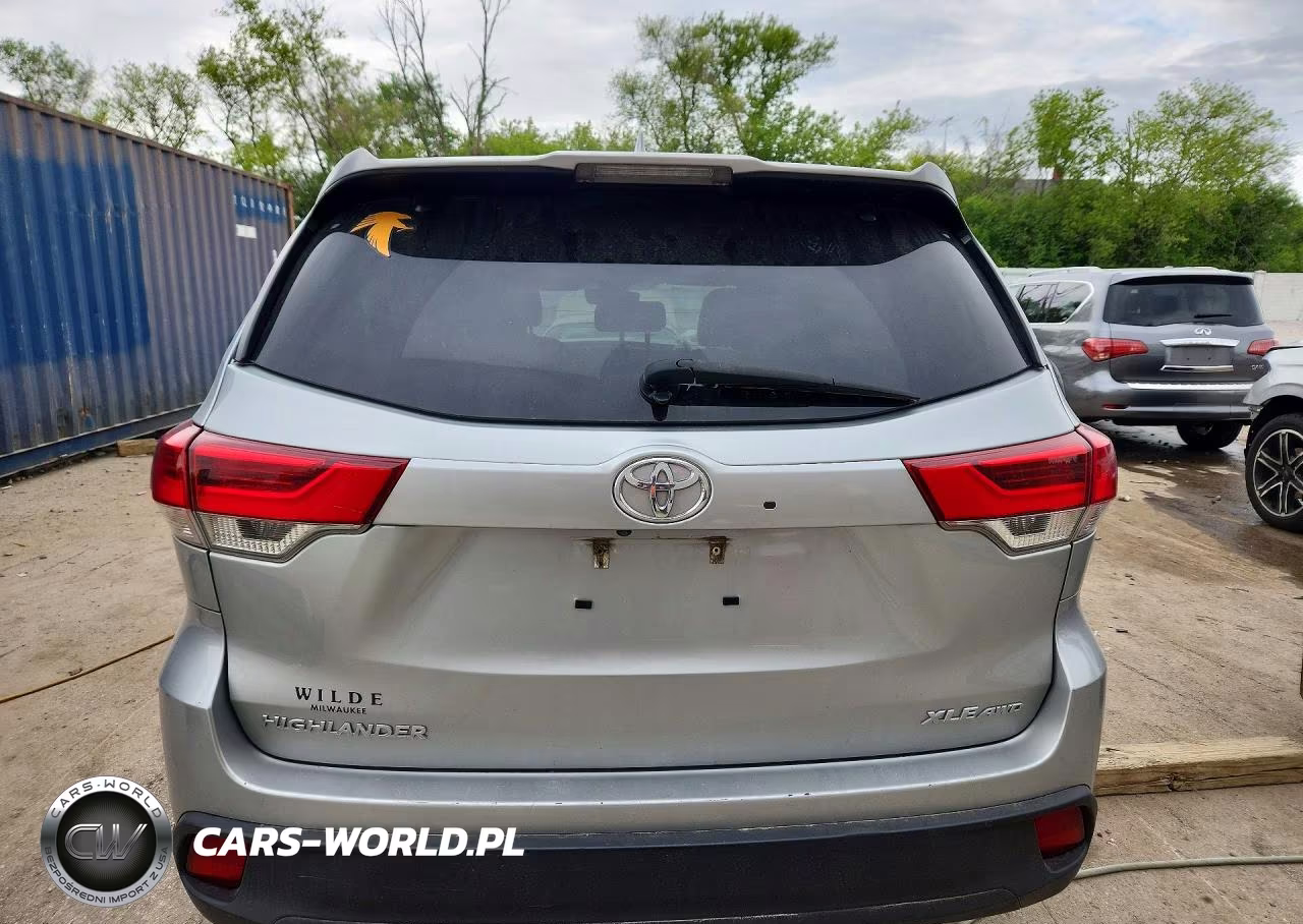 2019 Toyota Highlander Xle VIN:5TDJZRFH3KS595132 - 6