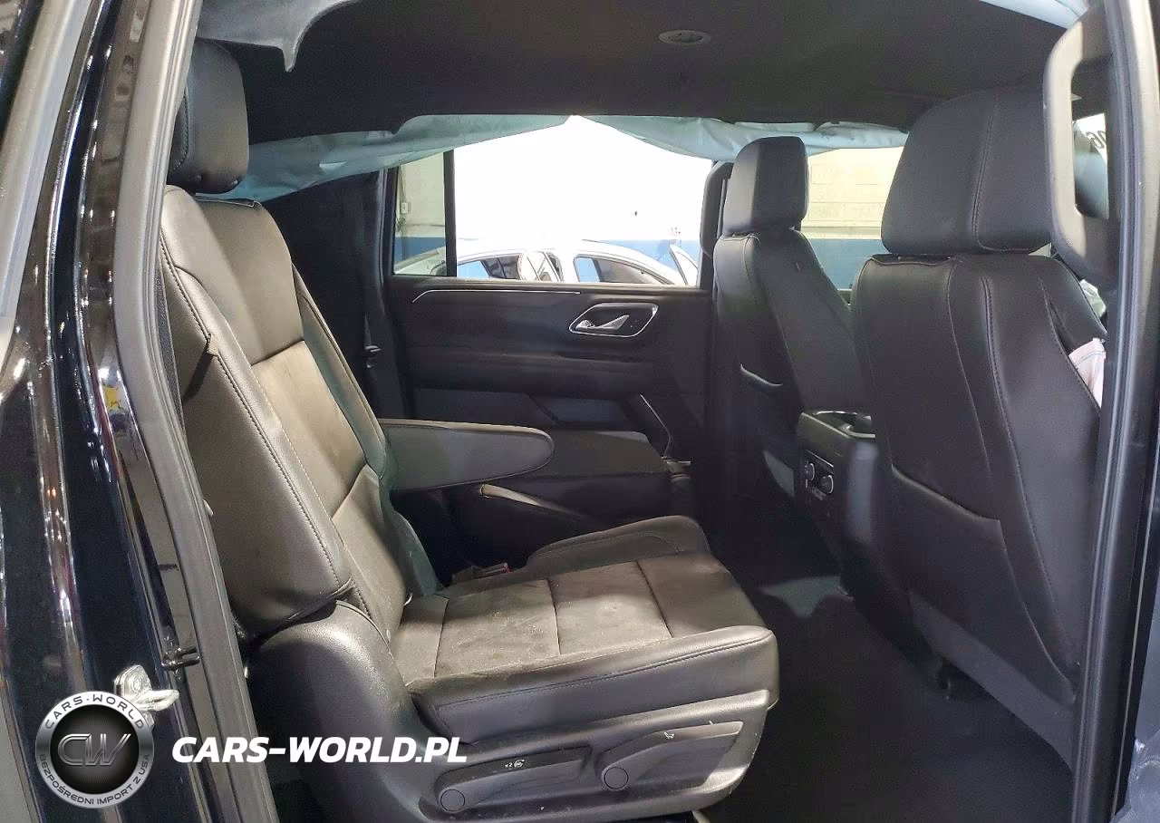 2021 Chevrolet Suburban K1500 Z71 VIN:1GNSKDKD5MR135932 - 11