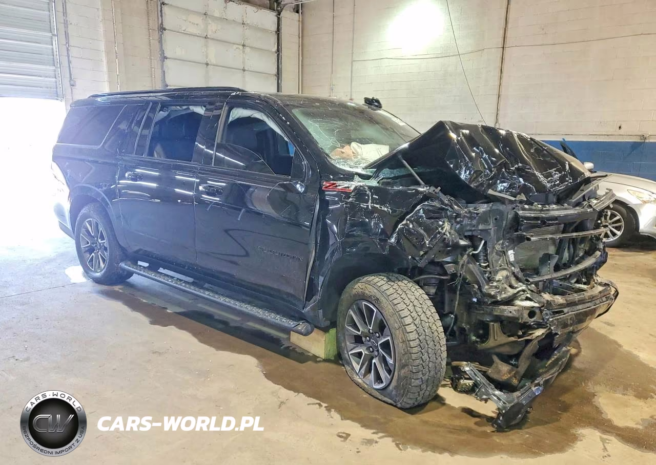 2021 Chevrolet Suburban K1500 Z71 VIN:1GNSKDKD5MR135932 - 4