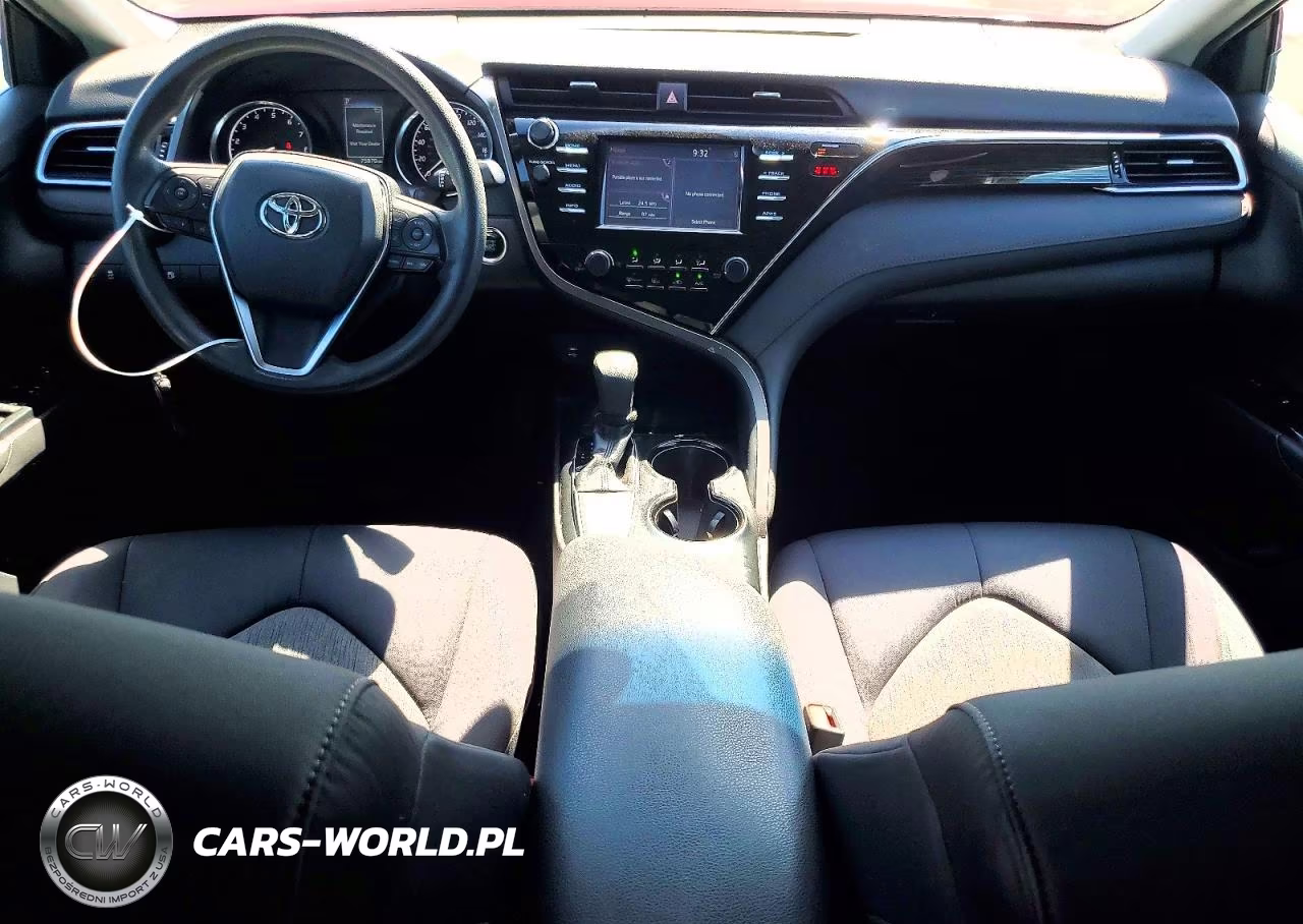 2018 Toyota Camry Le VIN:4T1B11HK9JU548974 - 8