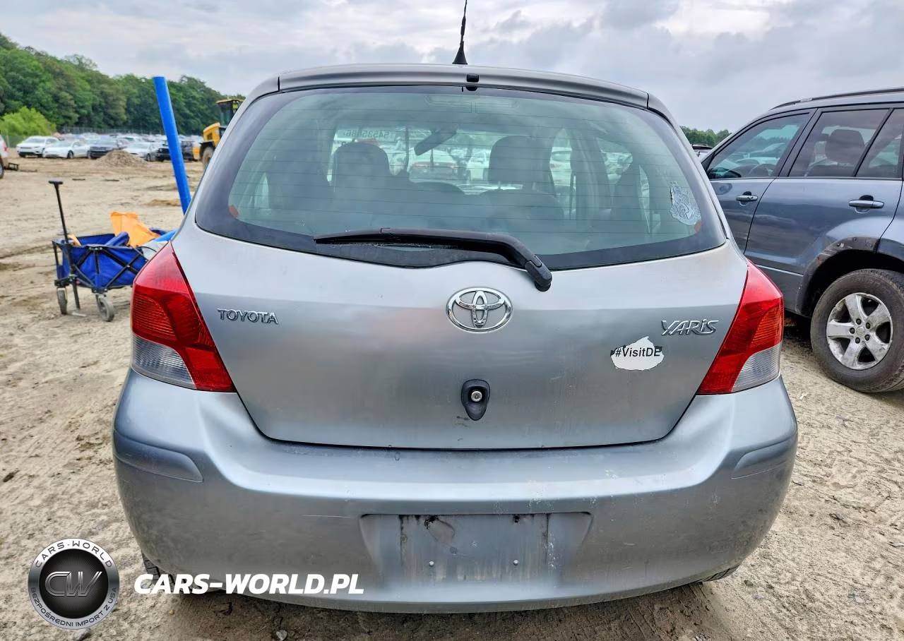 2011 Toyota Yaris Base VIN:JTDKT4K35B5327353 - 6
