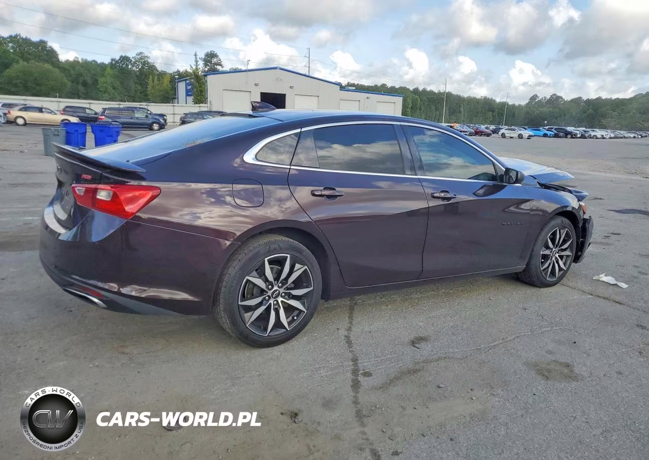 2020 Chevrolet Malibu Rs VIN:1G1ZG5ST3LF158205 - 3