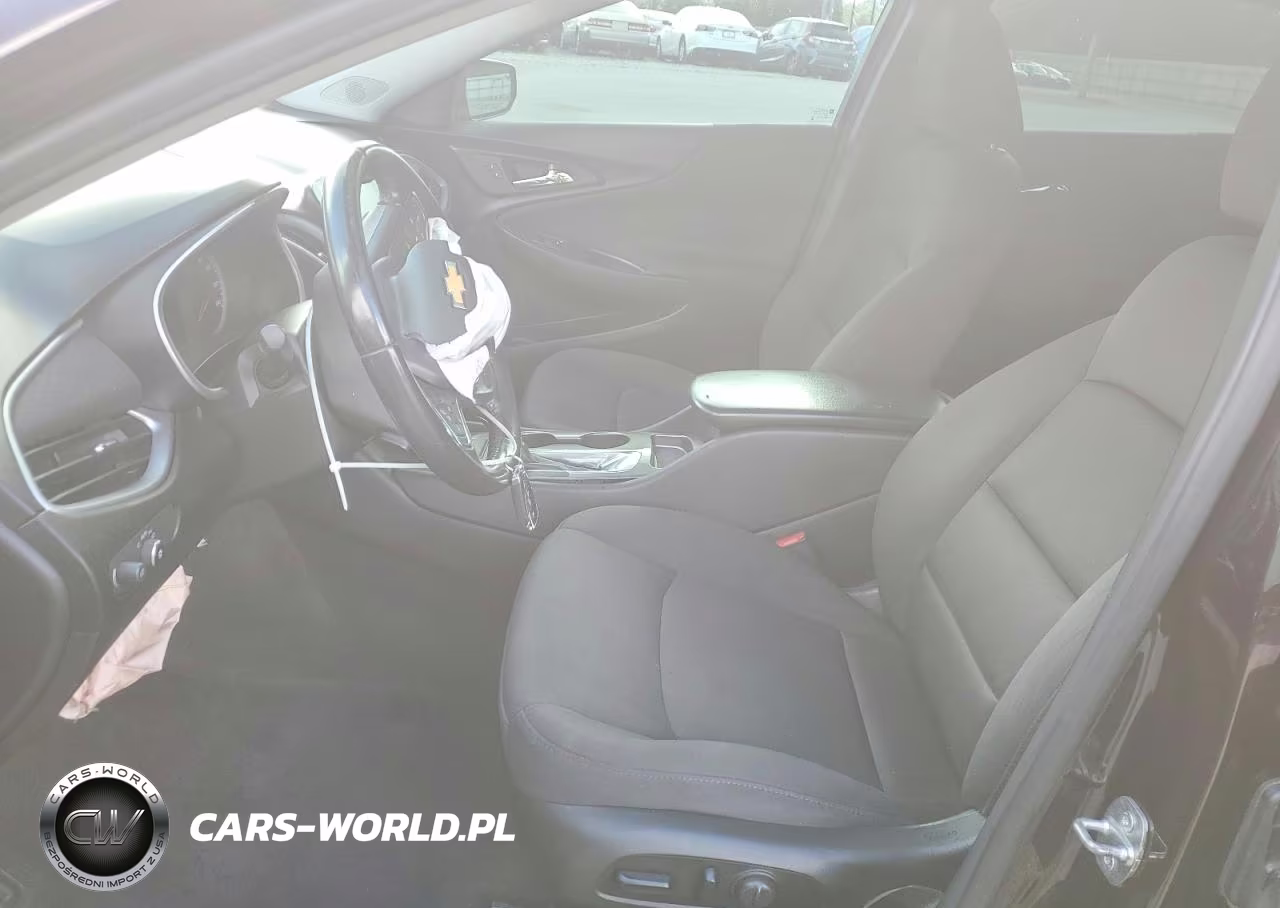 2020 Chevrolet Malibu Rs VIN:1G1ZG5ST3LF158205 - 7