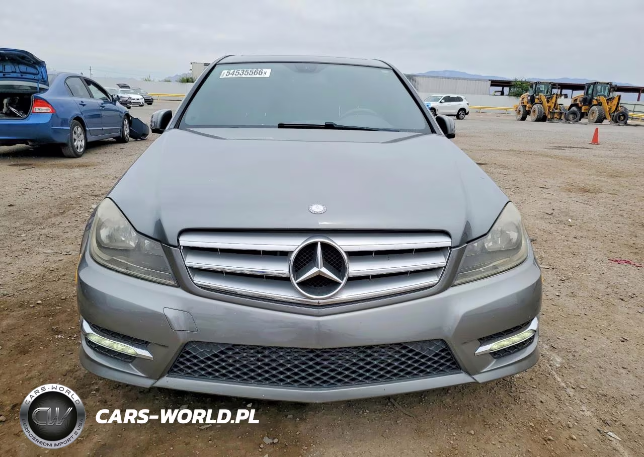 2013 Mercedes-Benz C 250 VIN:WDDGF4HB3DR276447 - 5