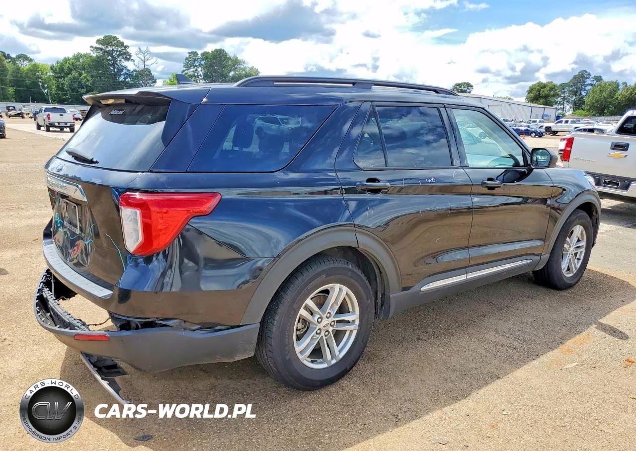 2022 Ford Explorer Xlt VIN:1FMSK7DH0NGA52119 - 3